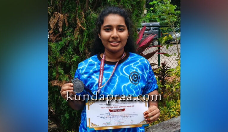 ಶ್ರೀ ವೆಂಕಟರಮಣ ಪ.ಪೂ ಕಾಲೇಜಿನ ವಿದ್ಯಾರ್ಥಿನಿ ರಶ್ಮಿ ಕುಸ್ತಿ ಪಂದ್ಯಾಟದಲ್ಲಿ ರಾಜ್ಯಮಟ್ಟಕ್ಕೆ ಆಯ್ಕೆ