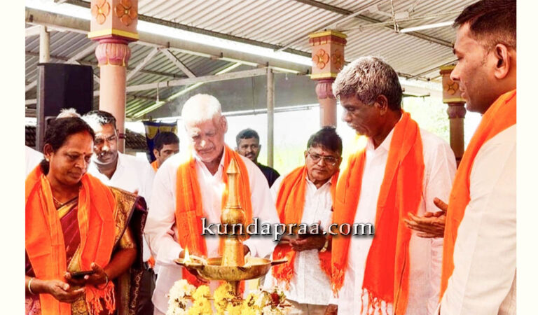 ಗಿಳಿಯಾರು ಮೈನಾಡಿ ಮನೆ ದಿ. ಭರತ್ ಕುಮಾರ್ ಶೆಟ್ಟಿ ಅವರ ಸ್ಮರಣಾರ್ಥ ಬೃಹತ್ ರಕ್ತದಾನ ಶಿಬಿರ
